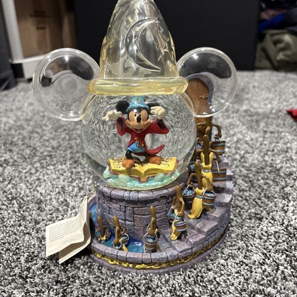 Disney Mickey Mouse Music Snow Globe Fantasia Sorcerer's Apprentice - Picture 1 of 12